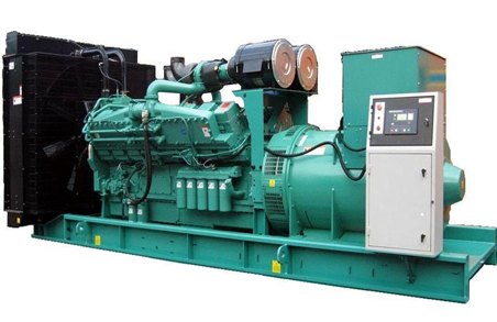 尉犁570kw康明斯柴油发电机组图片 尉犁570kw康明斯柴油发电机组图片